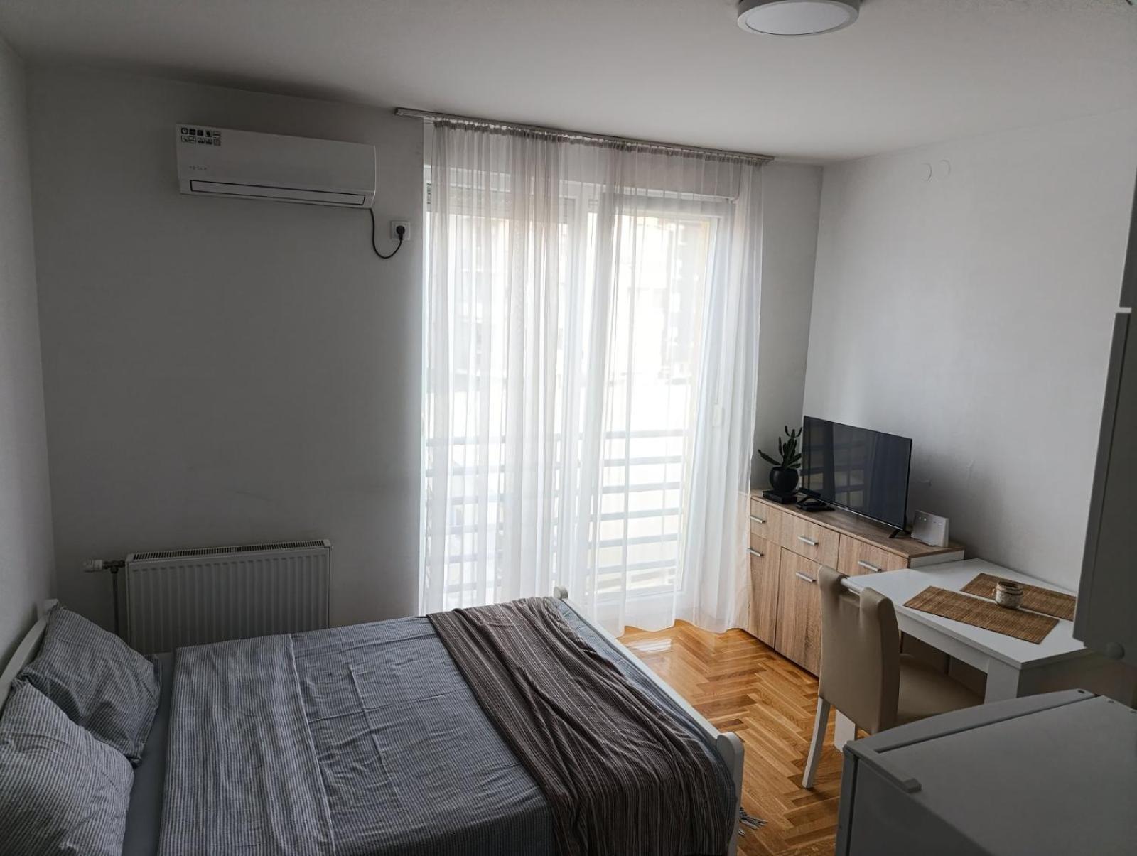 Nikola Ns Daire Novi Sad Dış mekan fotoğraf